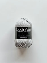 Load image into Gallery viewer, pure merino 8ply - silver