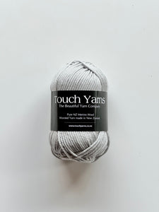 pure merino 8ply - silver