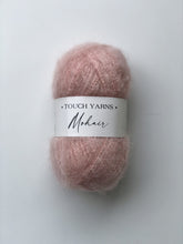 Load image into Gallery viewer, mohair 12ply peony